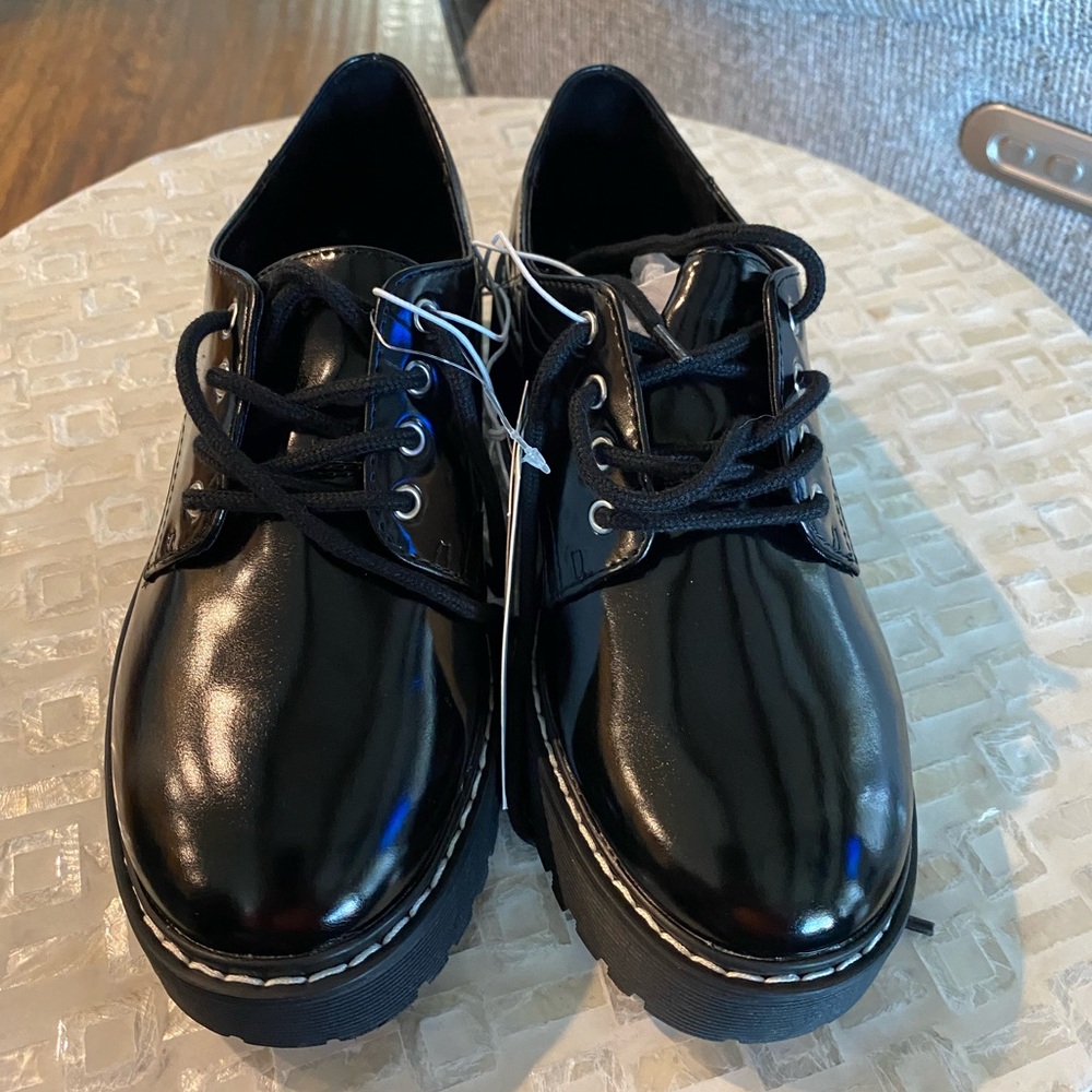 NWT. A new day Women's Faith Flats. Size 6.5. Color Black.
